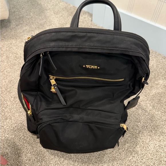 tumi voyageur backpack - Picture 3 of 4